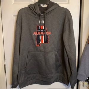 Under Armour State of Auburn team issue 2x loose fit hoodie - never worn